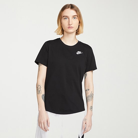 Nike Womens Active T-Shirt