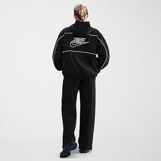 Nike Club Womens Wide Leg Mid Rise Fleece Sweatpant