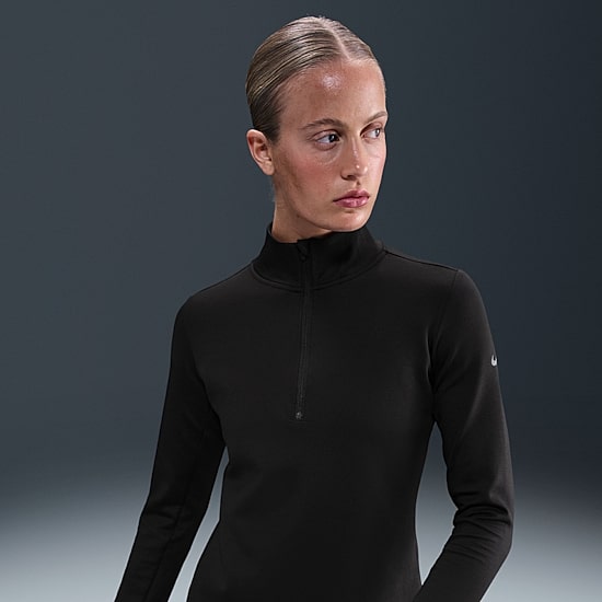Nike Womens Mock Neck Long Sleeve Active Quarter-Zip Pullover