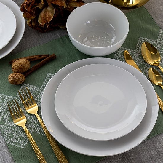 Elama Luna 18-pc. Porcelain Dinnerware Set
