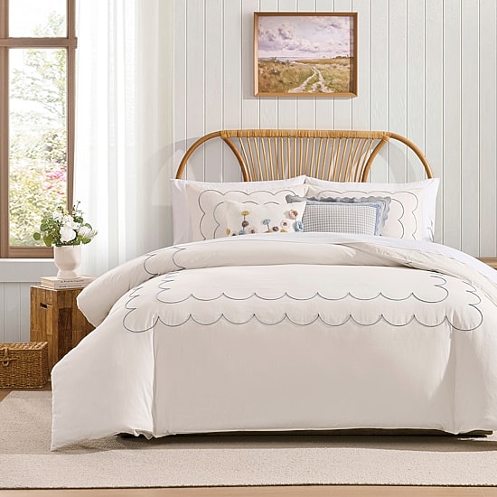 Peri Home Daydream Scallop 3-pc. Embroidered Duvet Cover Set