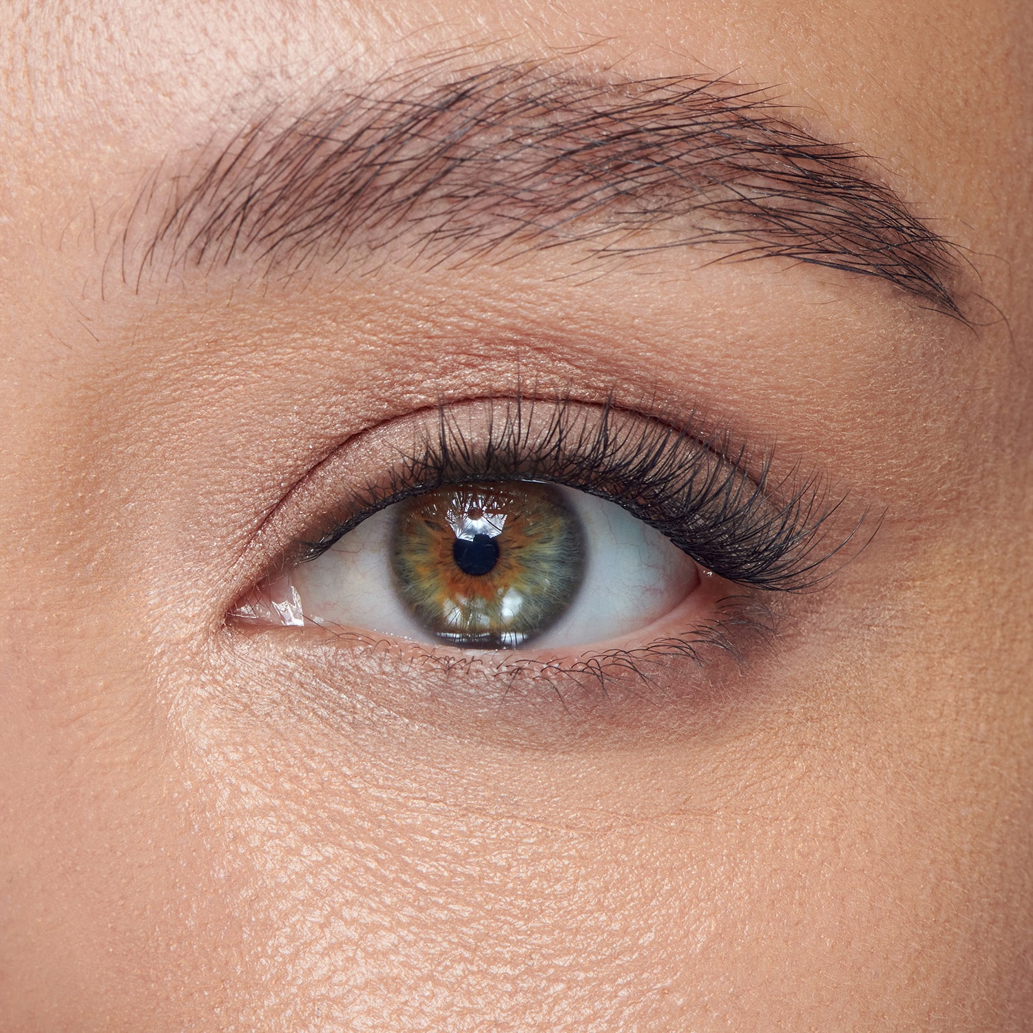 Kiss Lashes Impress Long Lasting Demi Natural