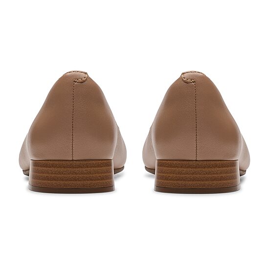 Clarks Natalyn Wish Womens Pointed Closed Toe Slip-On Shoe
