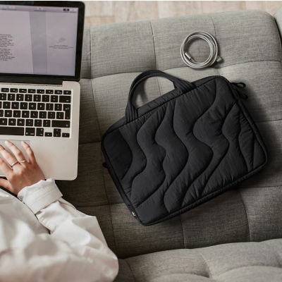 Tomtoc Terra-A28 Puffy Laptop Carrying Bag for 15-16" Laptops