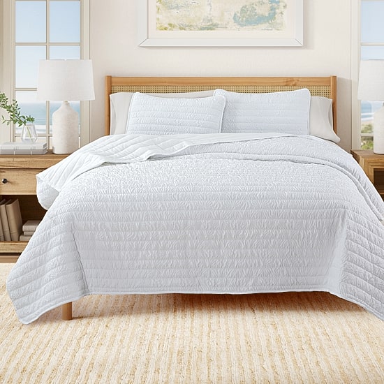 Linery Diamond Textured Easy Care Quilt Set