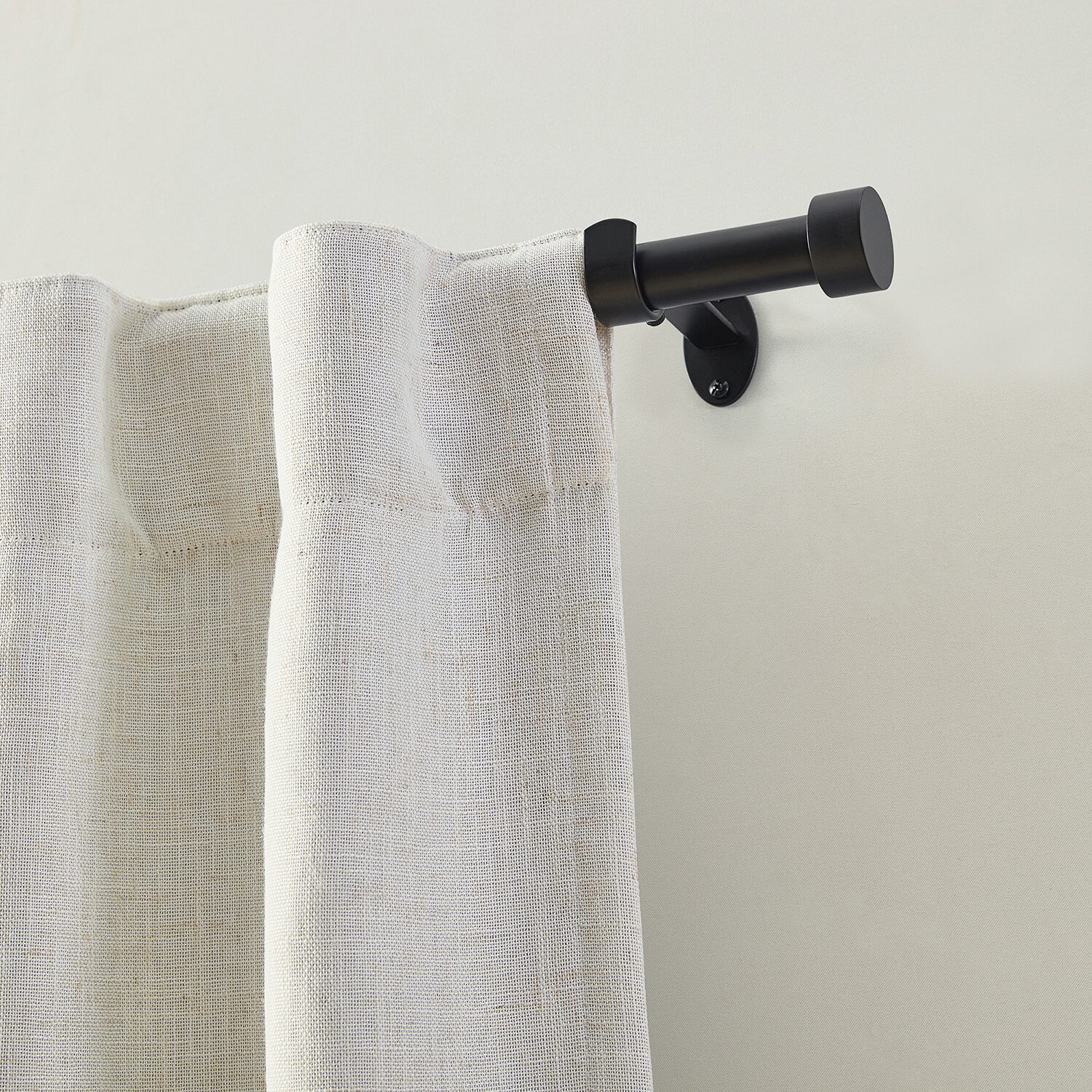 Threadmade Serena 1 Adjustable Curtain Rod