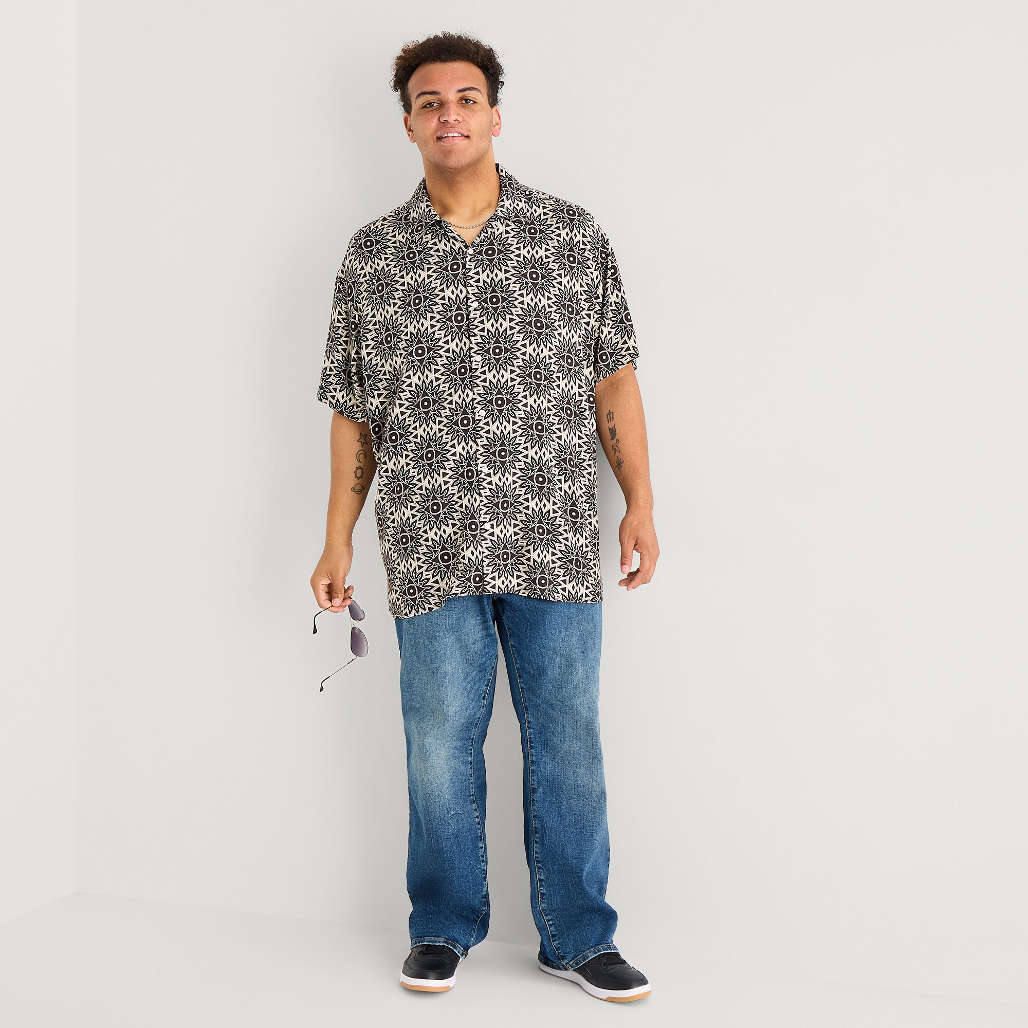 Arizona Mens Short Sleeve Boxy Fit Big and Tall Button-Down Shirt