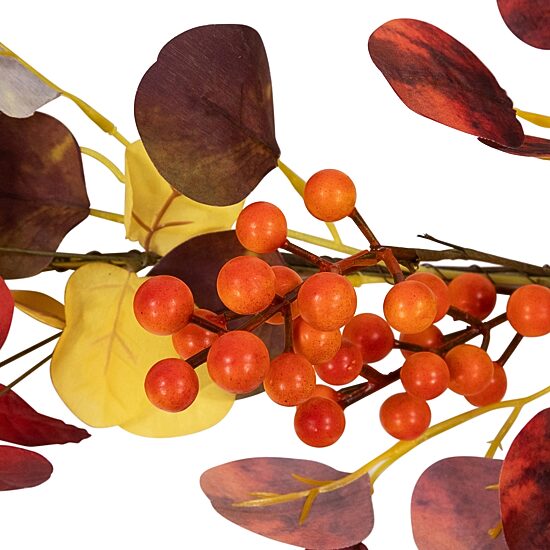 Northlight 5ft Berries Leaves Unlit Indoor Garland