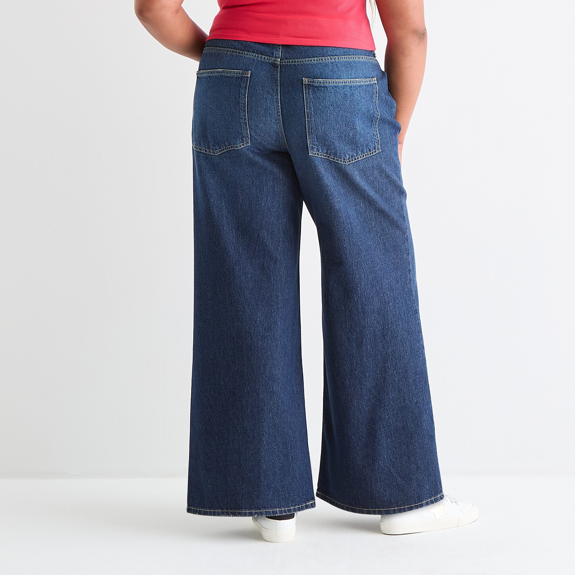 Arizona Womens Juniors Low Rise Baggy Fit Jean