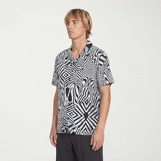 VOLCOM Mens Short Sleeve Camp Shirt