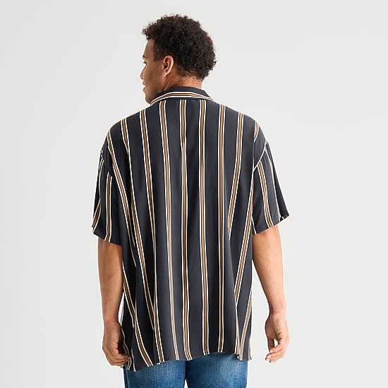 Arizona Mens Short Sleeve Boxy Fit Big and Tall Button-Down Shirt
