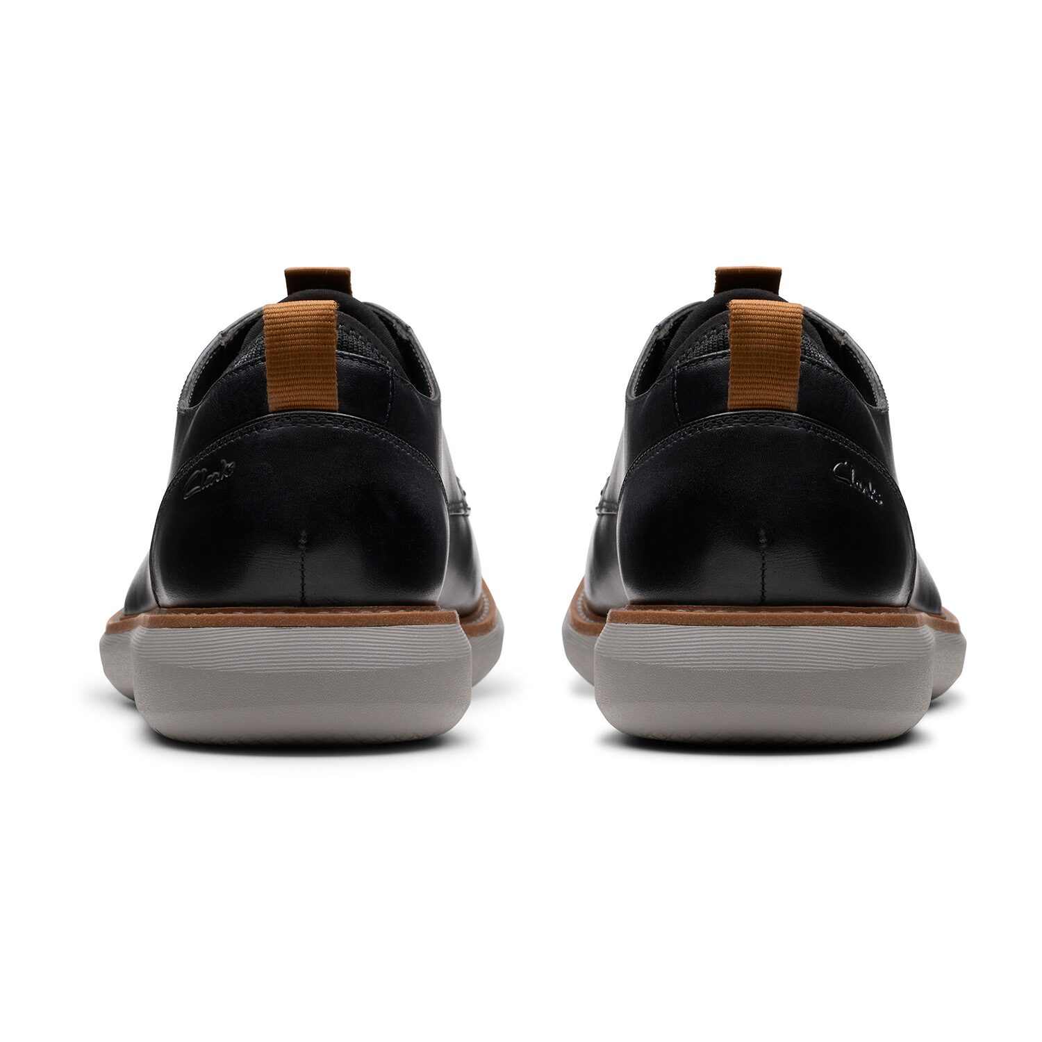 Clarks Brantin Plain Mens Round Closed Toe Oxford Shoes