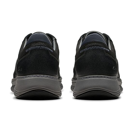 Clarks Motion Trek Pt Mens Round Closed Toe Slip-On Shoe