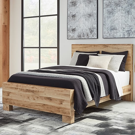 Signature Design by Ashley Hyanna Panel Bed in Tan Brown