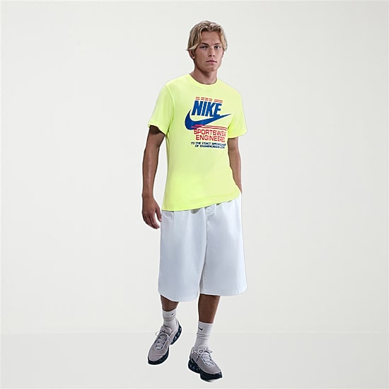 Nike Mens Crew Neck Short Sleeve Regular Fit Graphic T-Shirt