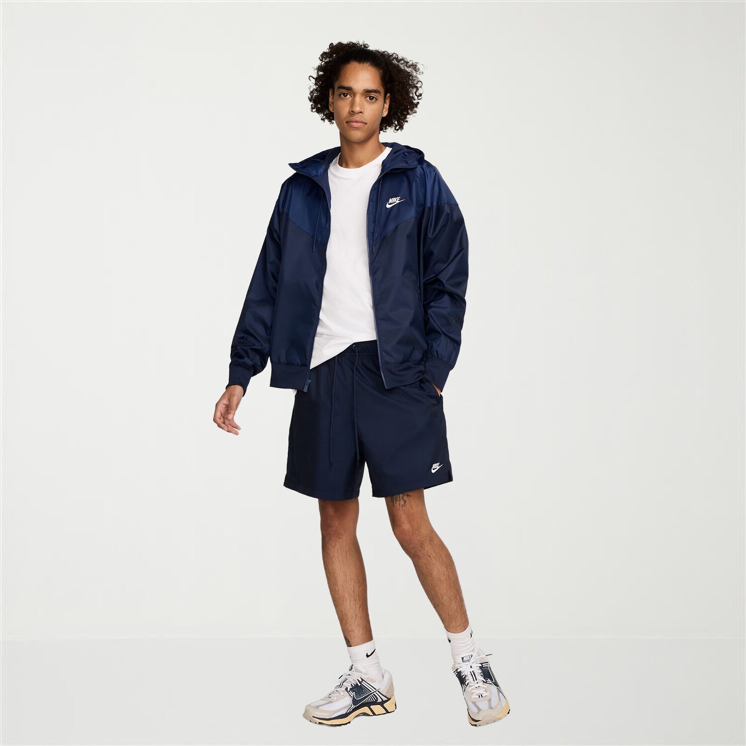 Nike Flow Mens 6" Mid Rise Workout Shorts