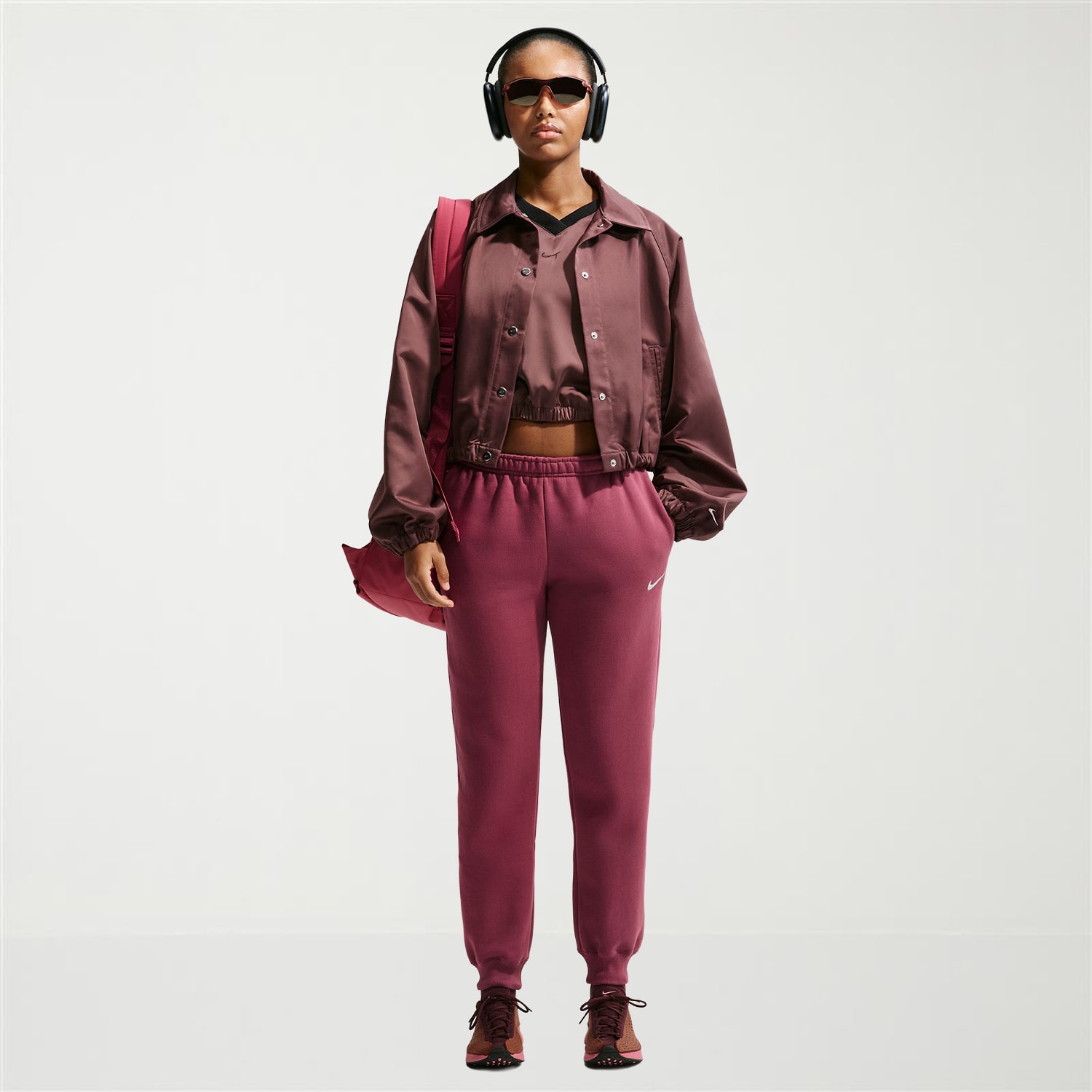 Nike Womens Regular Fit Jogger Pant