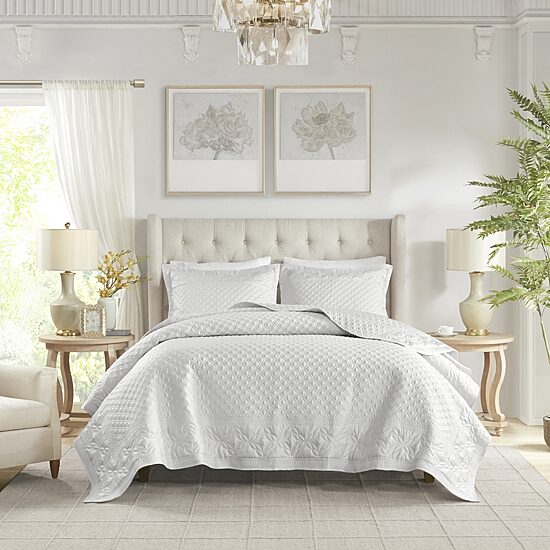 Croscill Versailles 3-pc. Embroidered Quilt Set