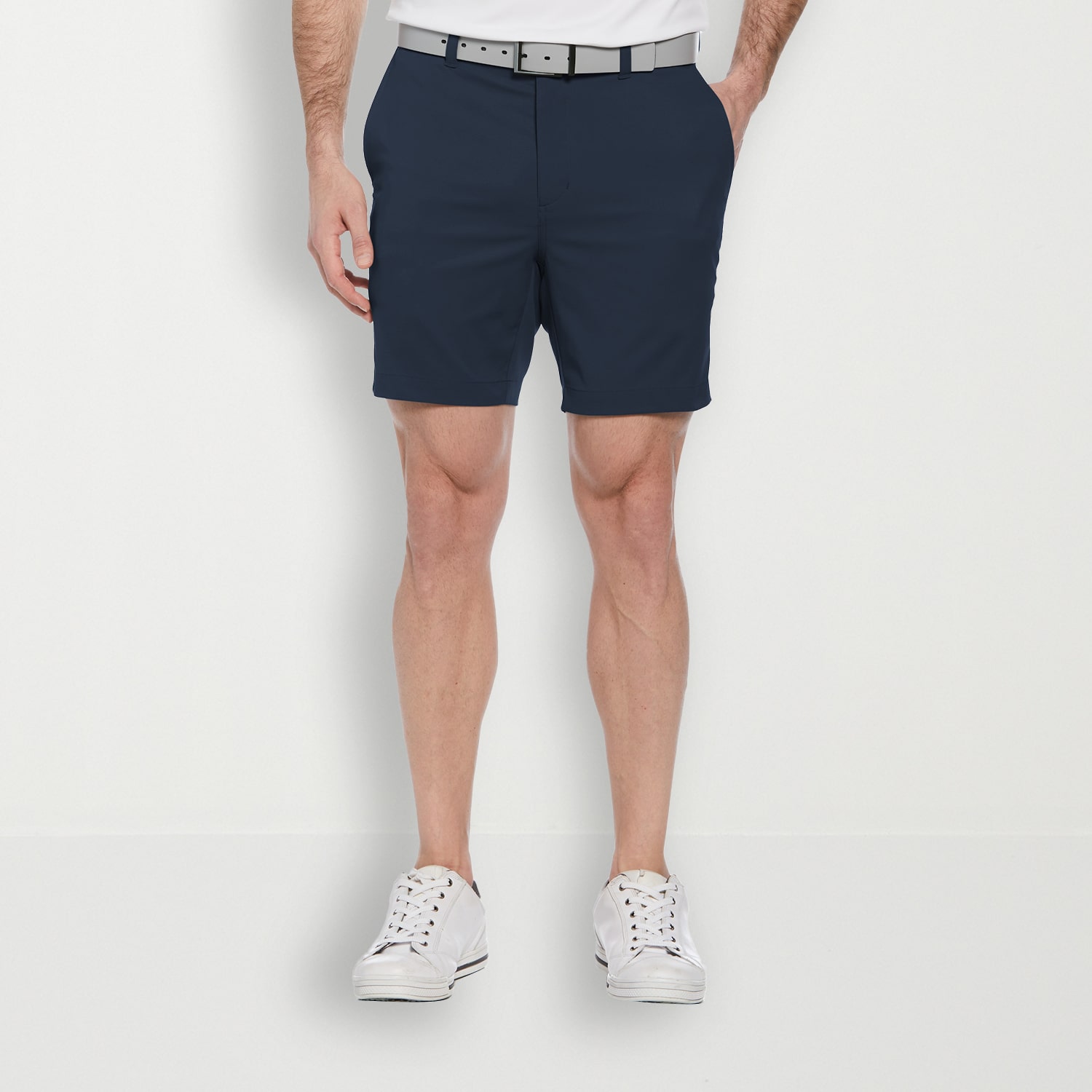 PGA TOUR Mens 7" Mid Rise Golf Short