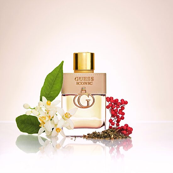 GUESS Iconic Womens 4-Pc Gift Set Perfume Set