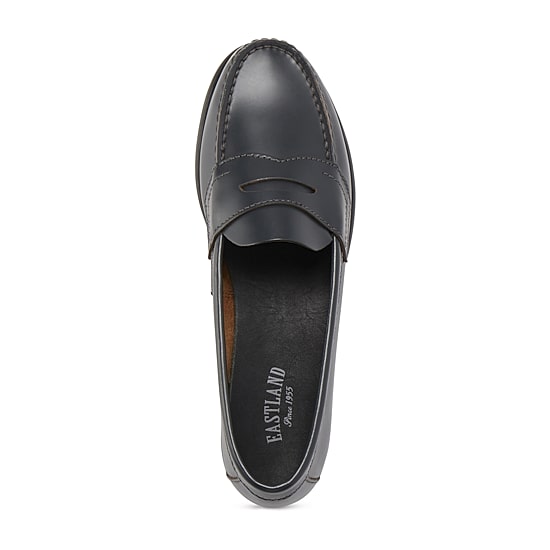 Eastland Classic Womens Round Closed Toe Loafers