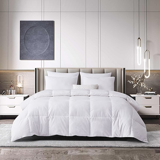 Beautyrest TENCEL™ Lyocell & Cotton Blend White Feather And Down Fiber Comforter