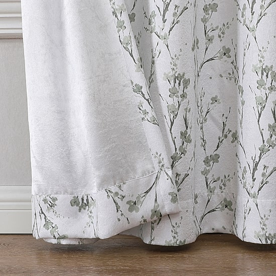 Regal Home Ayden Blossom Grommet Top Energy Saving Blackout Single Curtain Panel