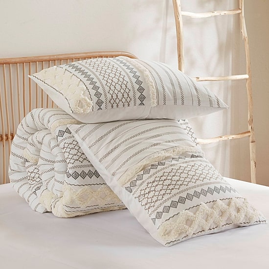 Ink+Ivy Imani Cotton Printed Comforter Set with Chenille