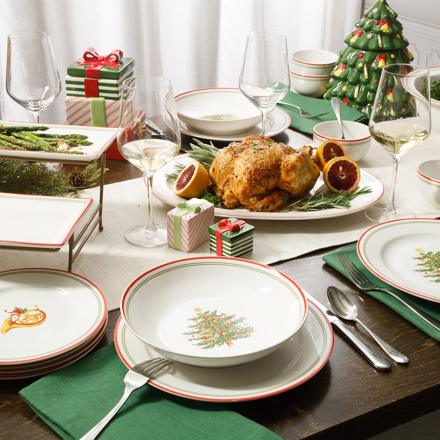 Martha Stewart Manor Rimmed 4-pc. Dessert Plate