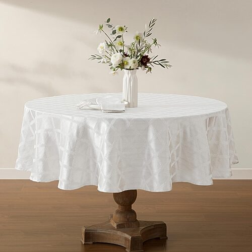 Lenox Laurel Leaf Tablecloth In White