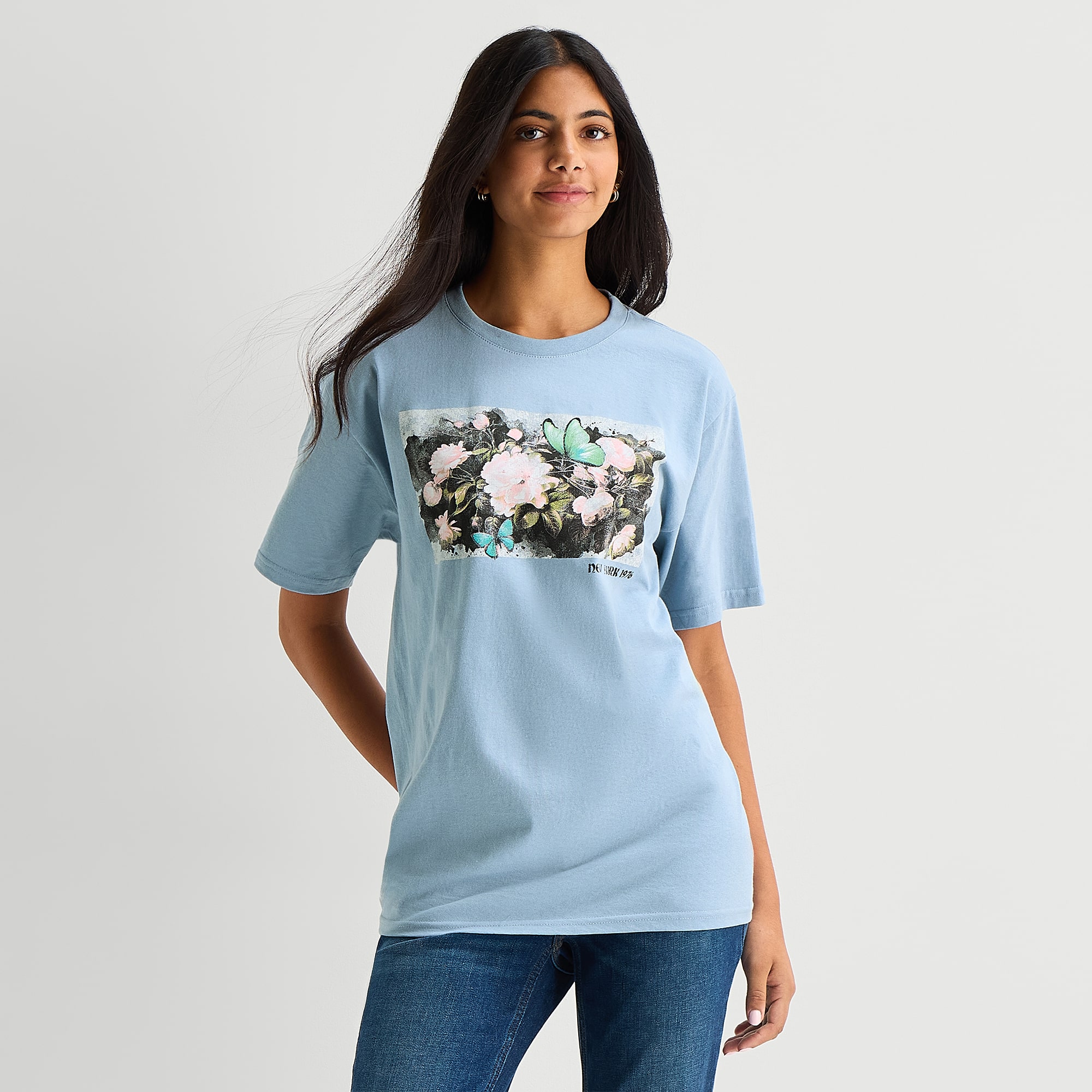 Womens Crew Neck Short Sleeve Regular Fit Graphic T-Shirt