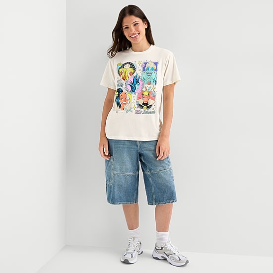 Disney Villians Boyfriend Tee Womens Juniors Crew Neck Short Sleeve Loose Fit Graphic T-Shirt