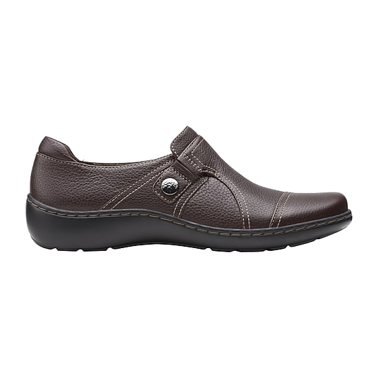 Clarks Cora Poppy Womens Cap Closed Toe Slip-On Shoe
