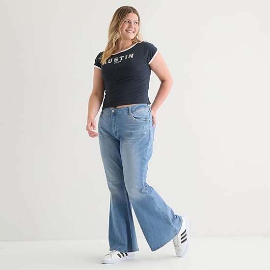 Arizona Womens Juniors Plus Low Rise Flare Leg Jean