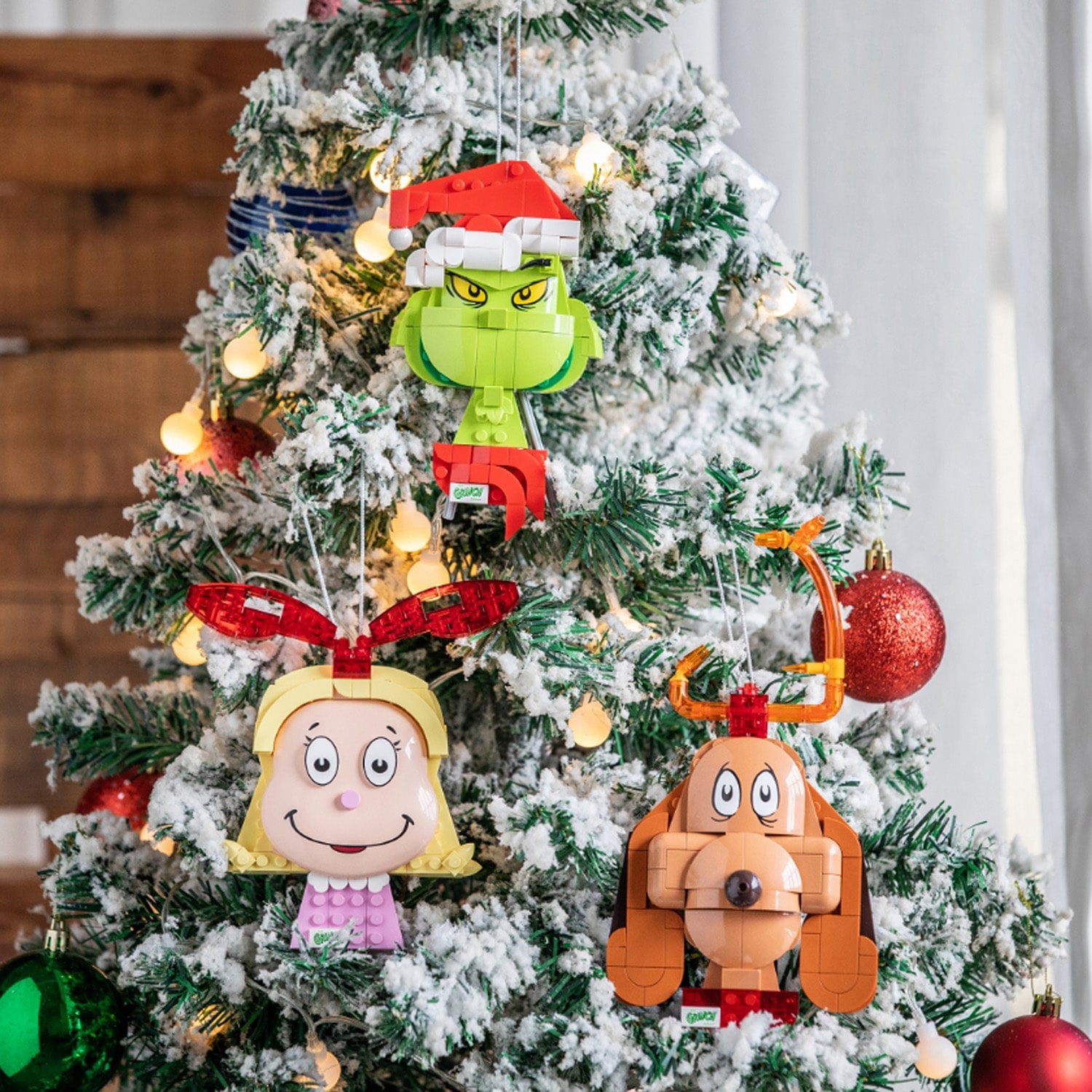 Grinch Max Dog Building Set 135-pc.