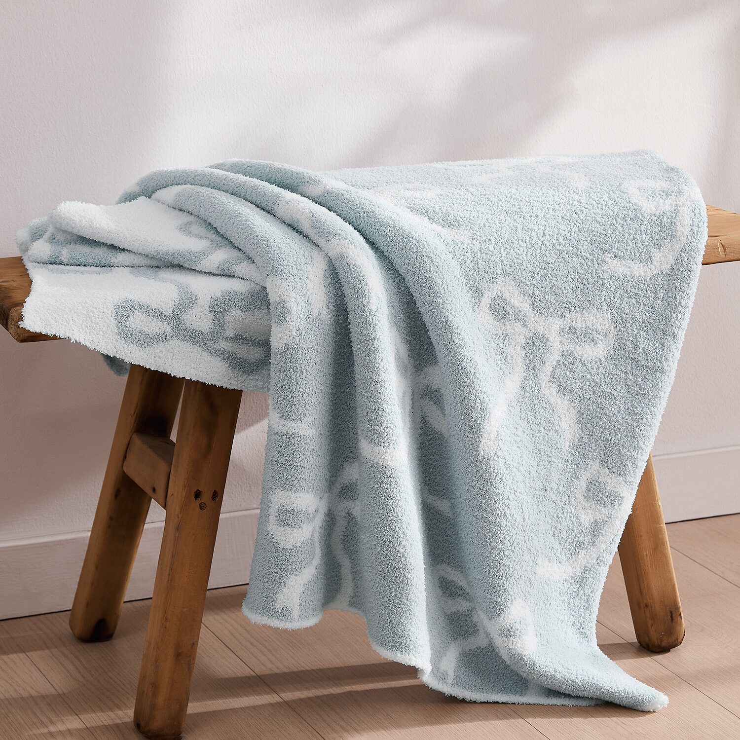 Truly Soft Cozy Bow Reversible Throw