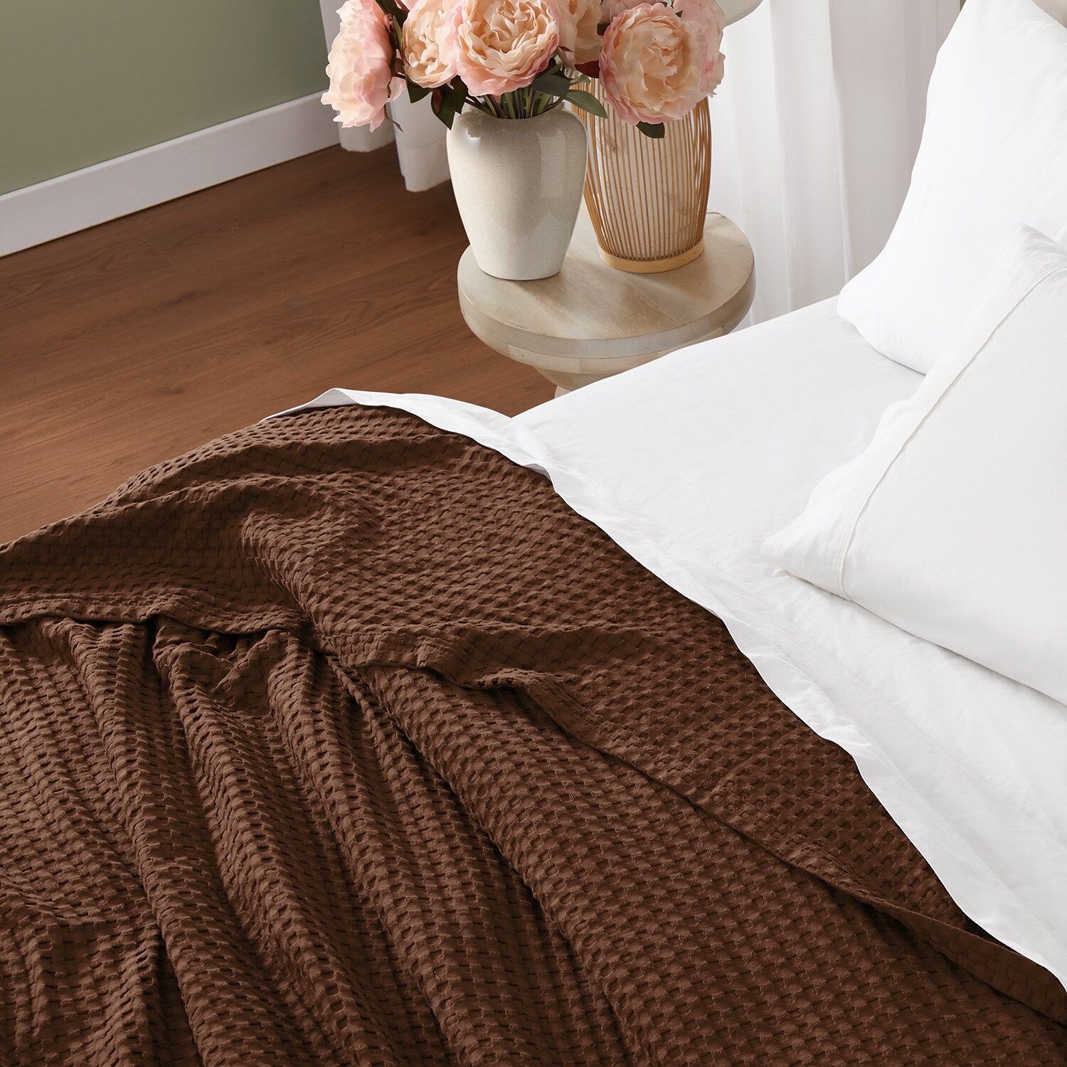 Brooklyn Loom Cotton Waffle Throw