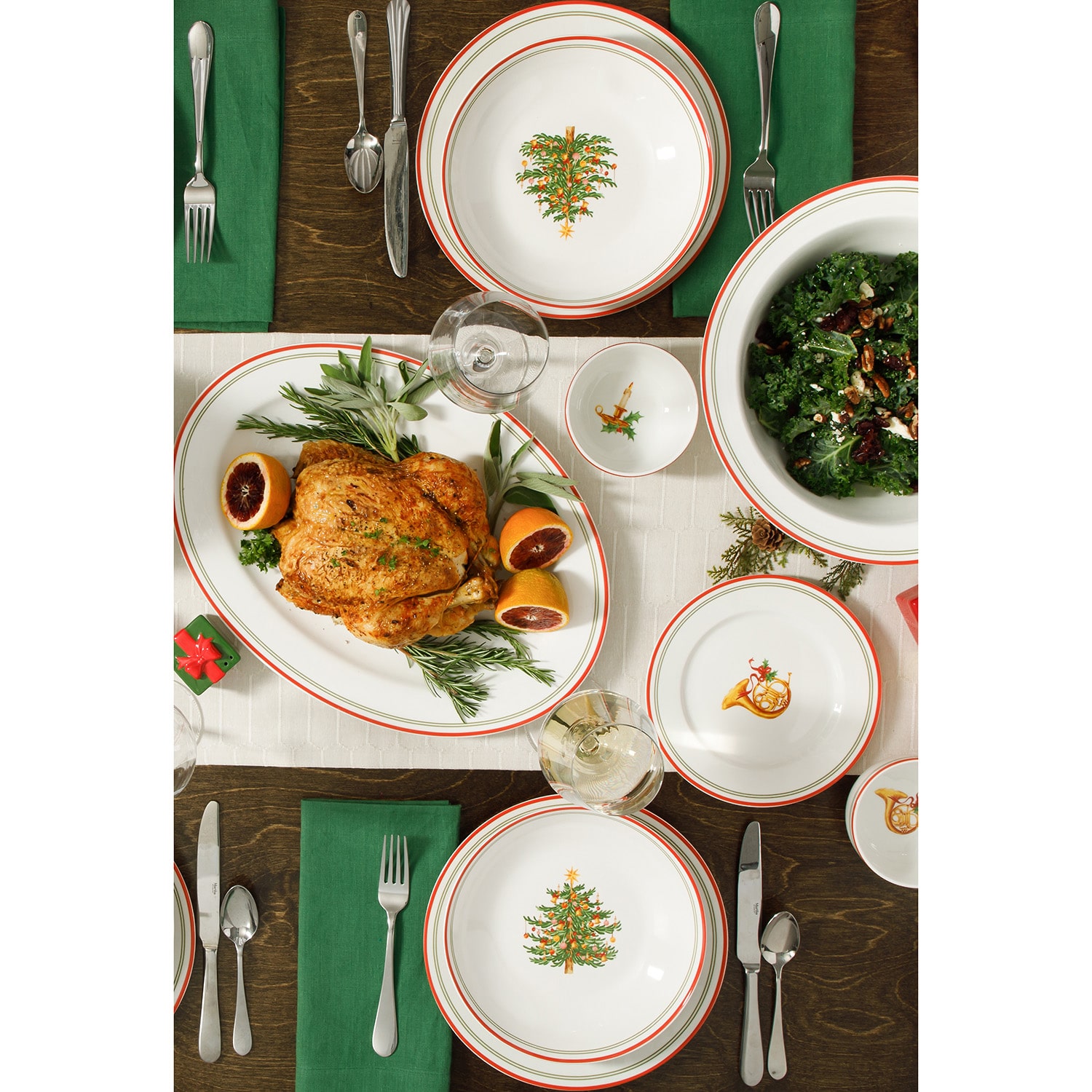 Martha Stewart Manor Rimmed 4-pc. Dessert Plate