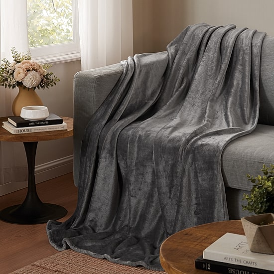 Truly Soft Solid Velvet Plush Throw