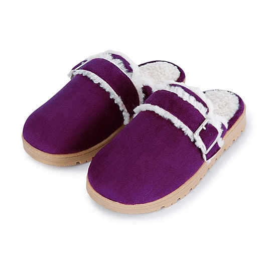 Isotoner Buckle Scuff Womens Slip-On Slippers