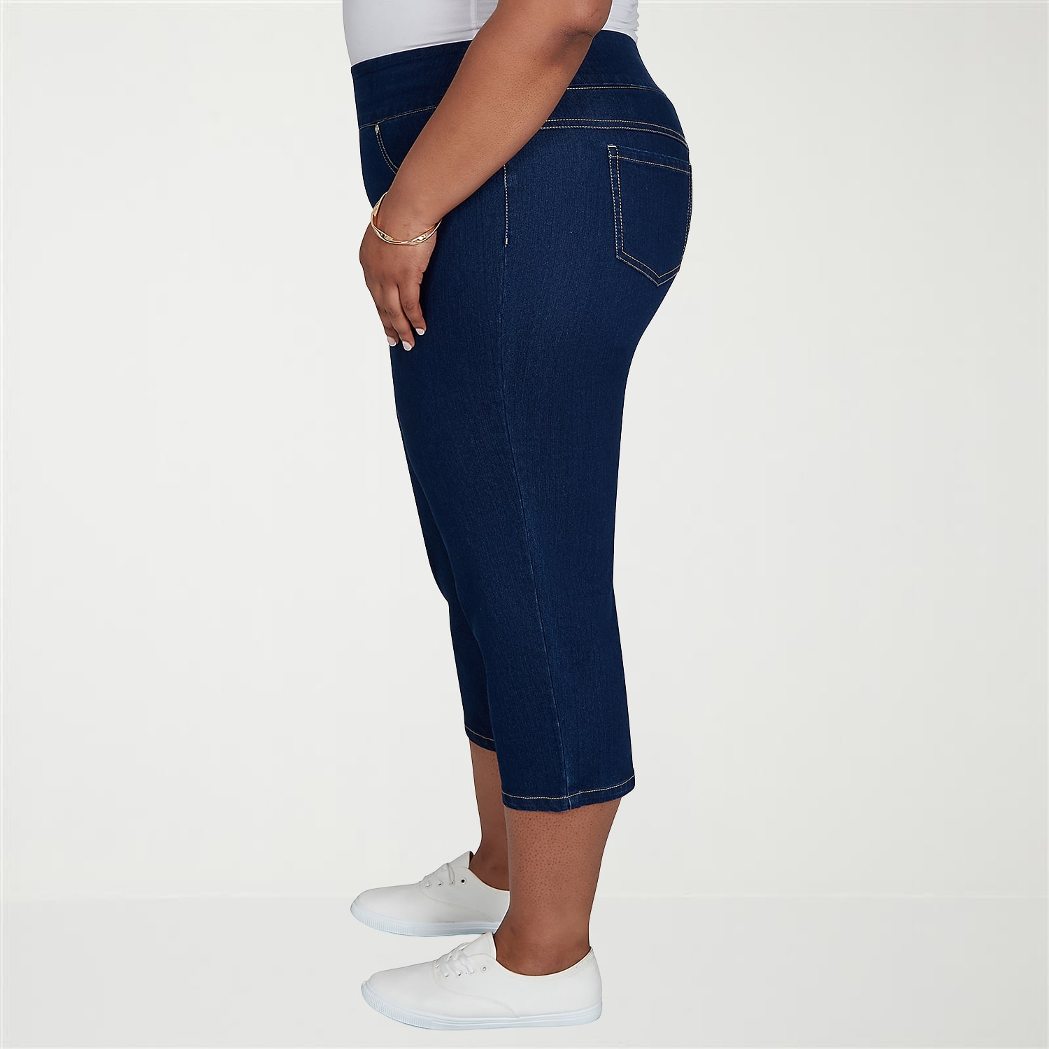 Hearts Of Palm Womens Plus Mid Rise Capri Jean