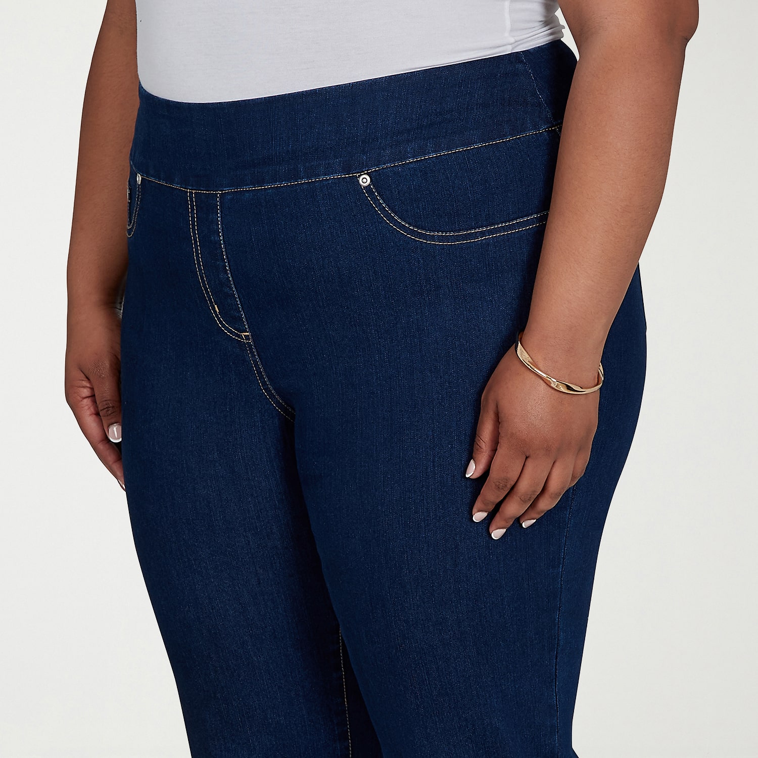 Hearts Of Palm Womens Plus Mid Rise Capri Jean