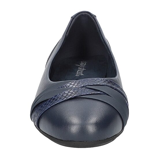 Easy Street Kylie Womens Round Closed Toe Ballet Flats