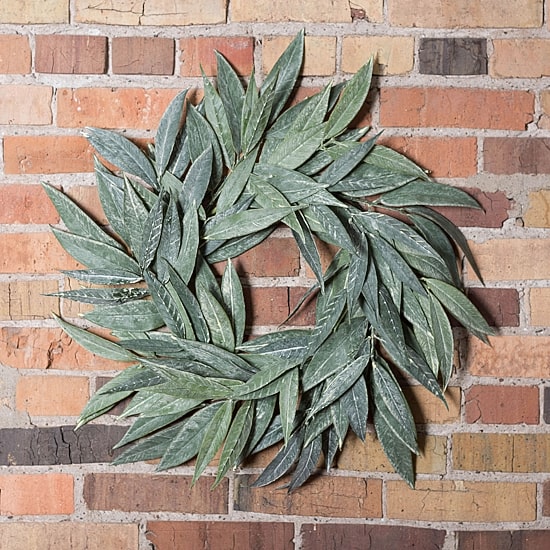 Vickerman 24" Green Muddy White Willow Wreath X 20