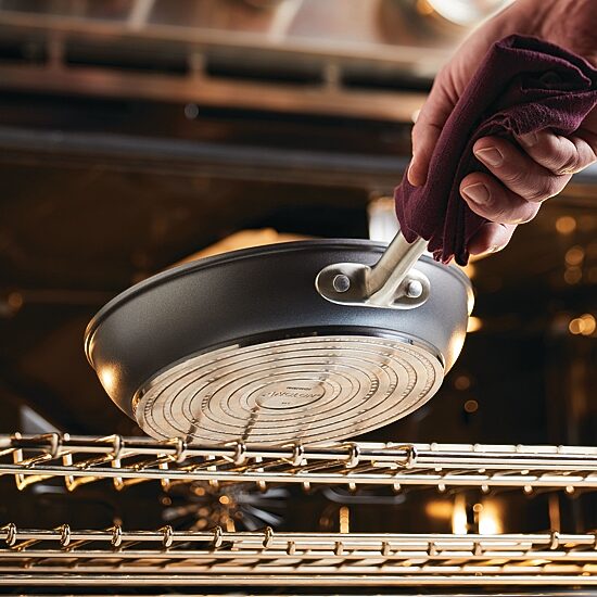 Anolon Accolade Aluminum 10-pc. Induction Cookware Set