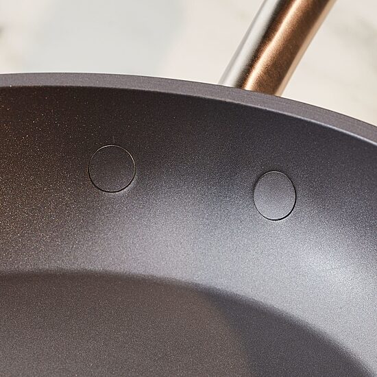 Anolon Accolade Aluminum 2-pc. Frying Pan Set