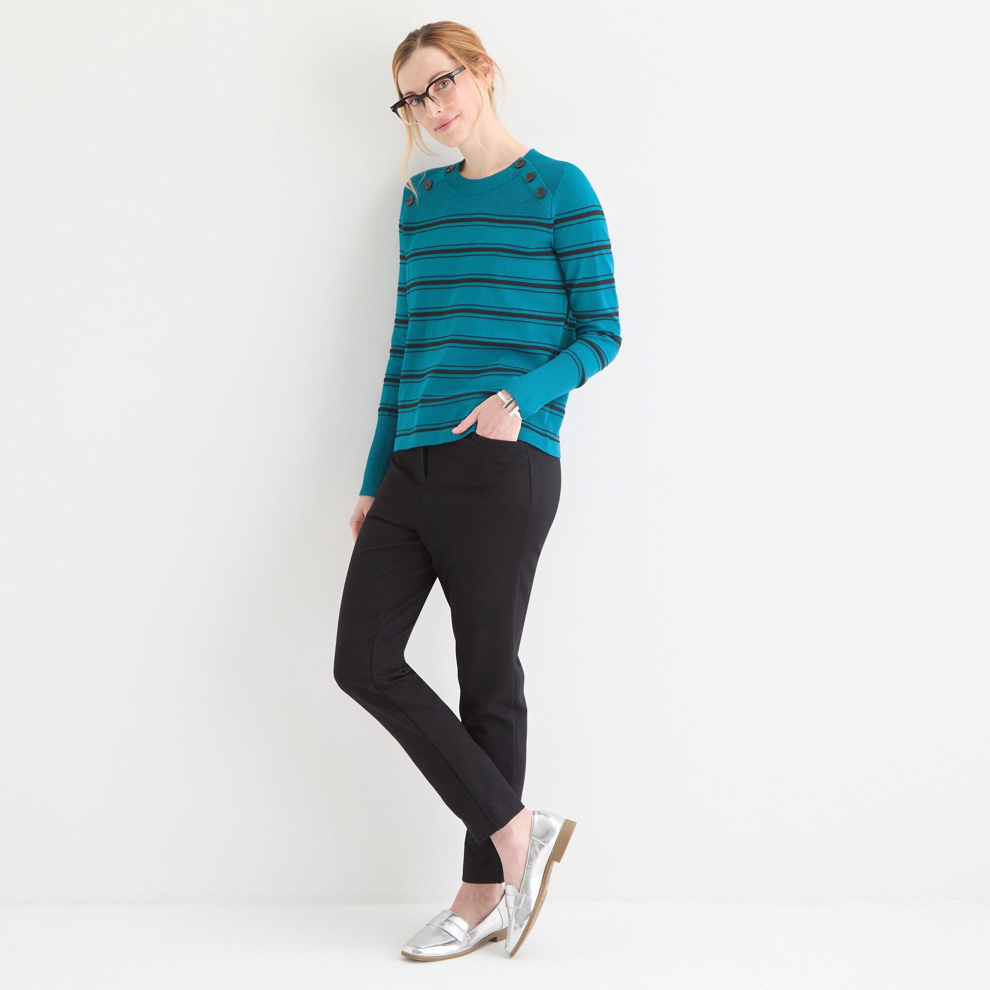 Liz Claiborne Womens Crew Neck Long Sleeve Striped Pullover Sweater
