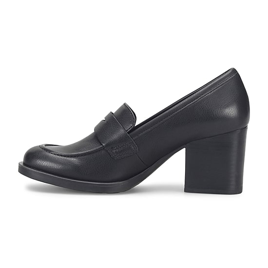 BOC by Born Benedict Womens Moc Closed Toe Loafers