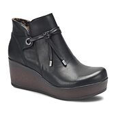 BOC by Born Womens Leonna Wedge Heel Booties