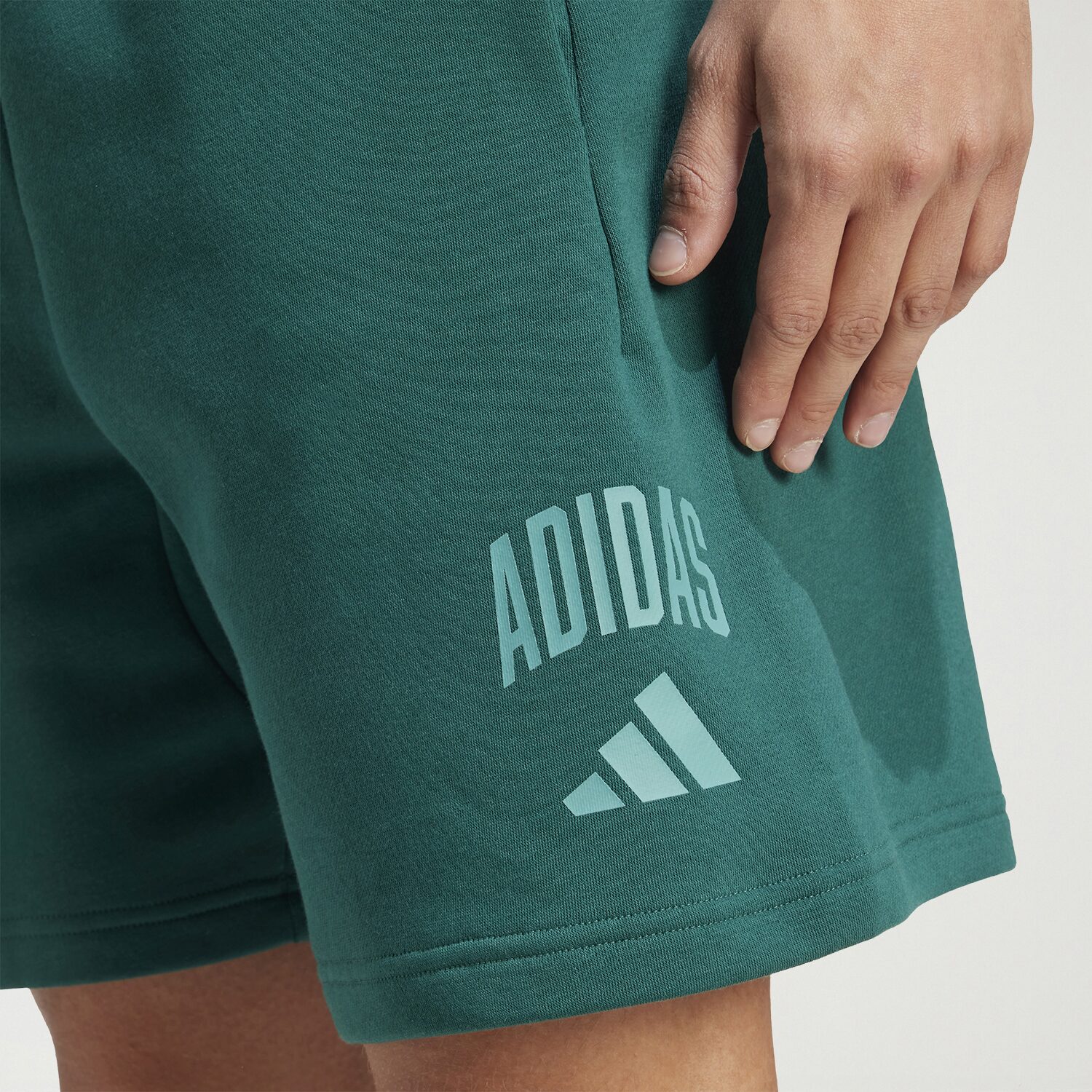 adidas Fleece Mens 7" Mid Rise Workout Shorts